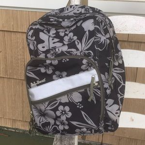 LL Bean Deluxe Hawaiian Print Backpack